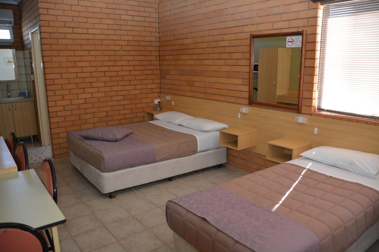 Grong Grong Motor Inn Экстерьер фото